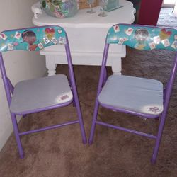 2 Kids Chair