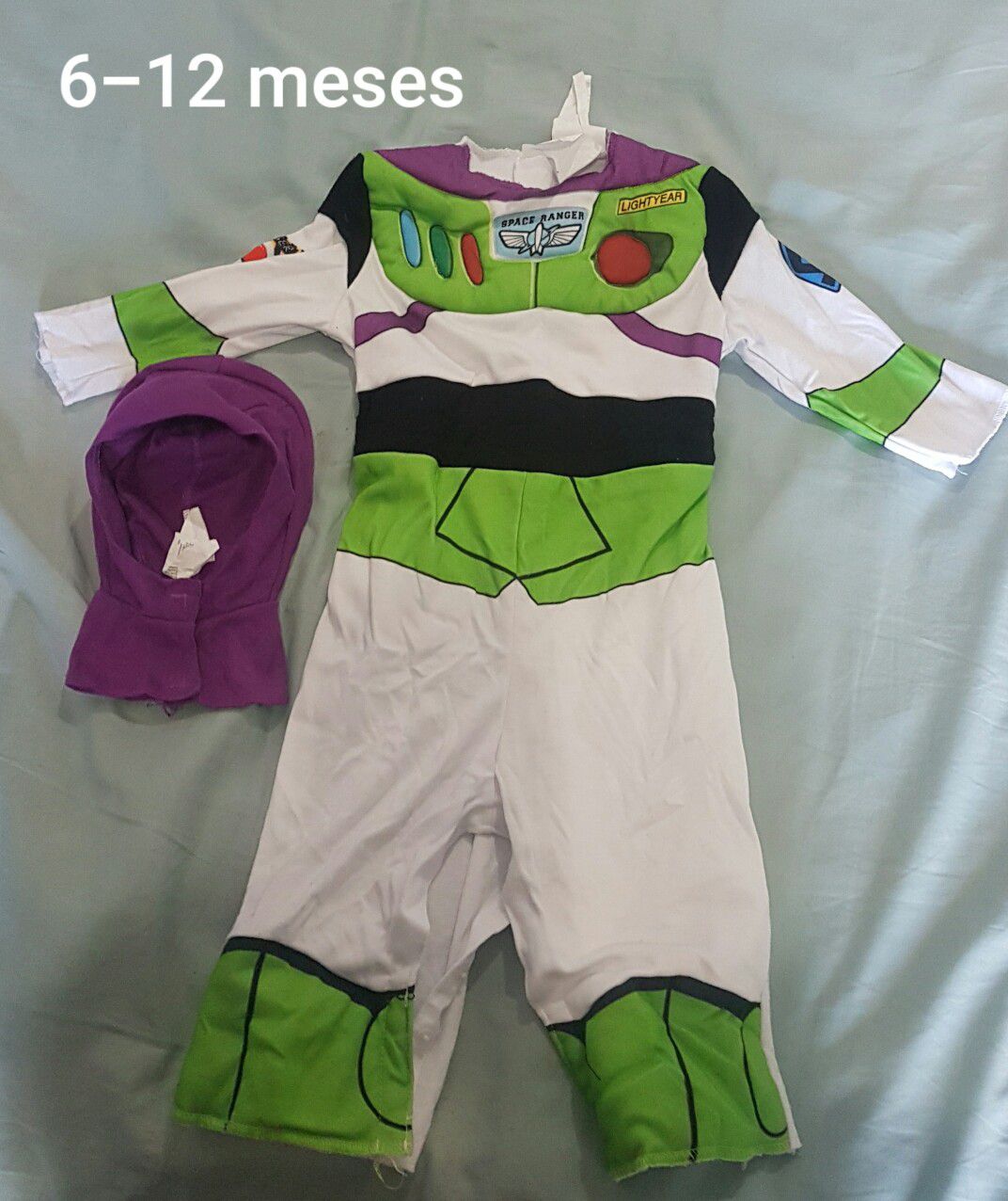 Costume for baby boys size 6-12 months used only 1 time