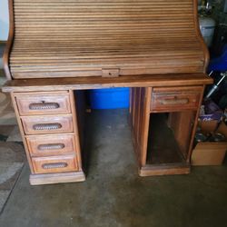 Early 20th Century Antique Roll Top Desk Oak