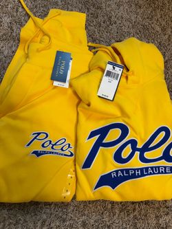 Polo sweater and sweats small