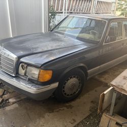 Mercedez Benz 
