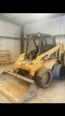CAT 246 Skid Steer