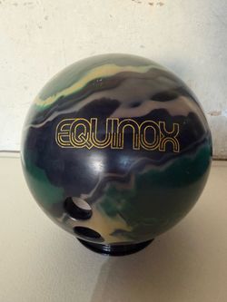 Storm Equinox Bowling Ball