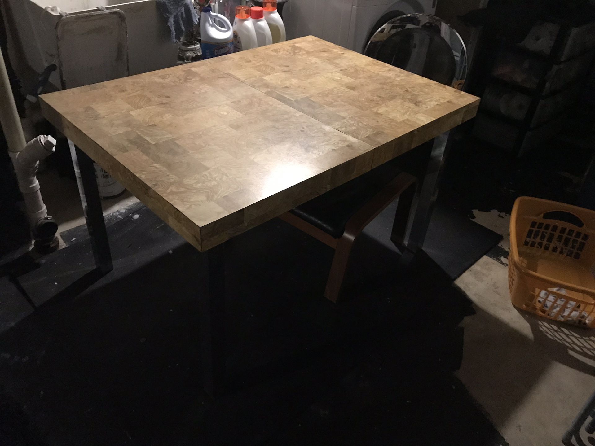 Sturdy dining room table