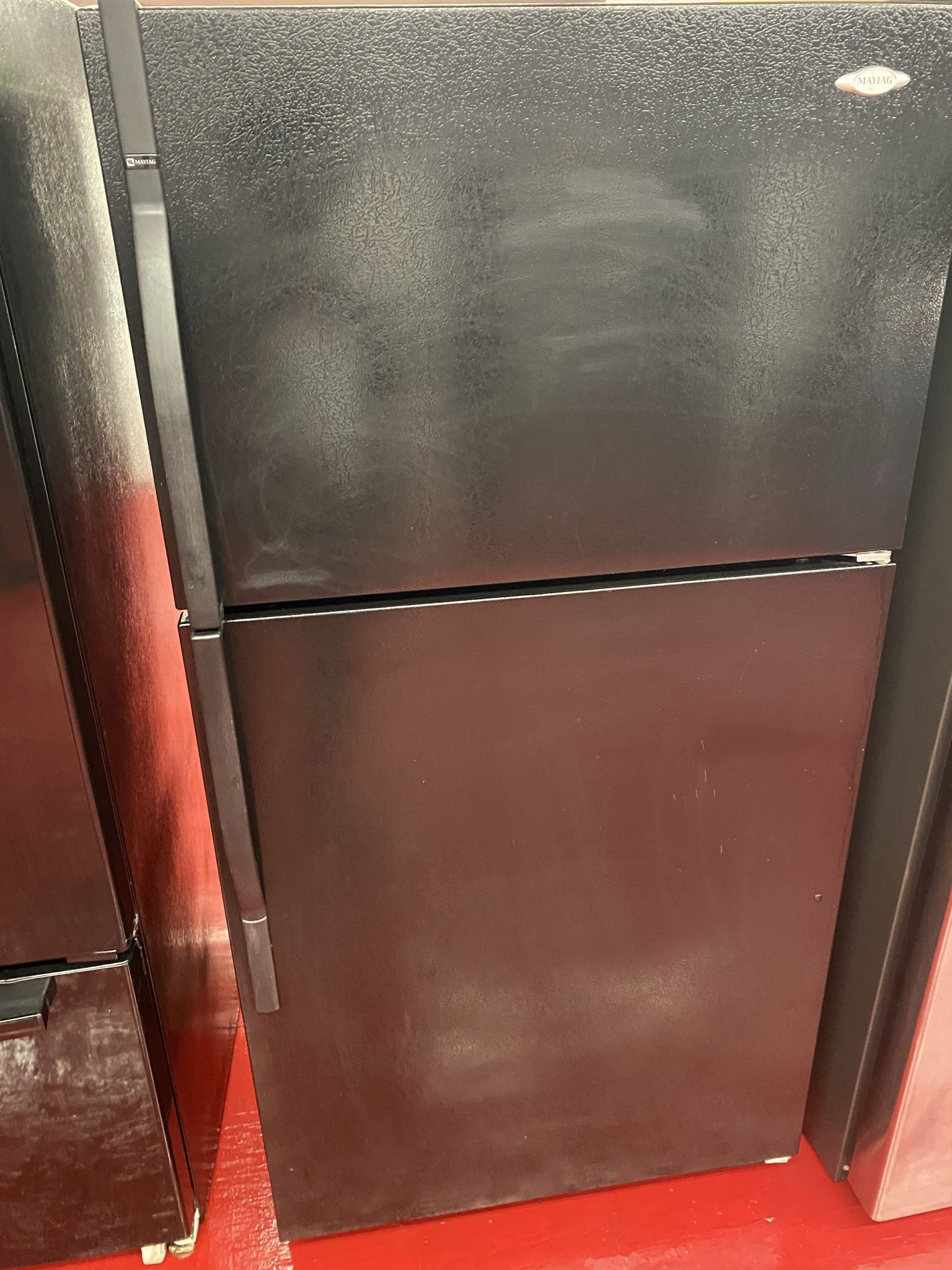 Refrigerator/ Nevera