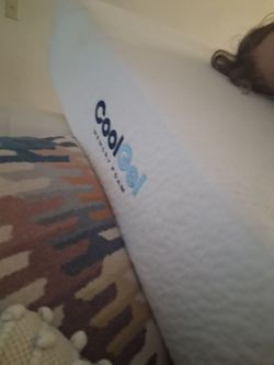 Twin 8' memory foam mattress
