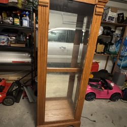 Pulaski furniture Curio