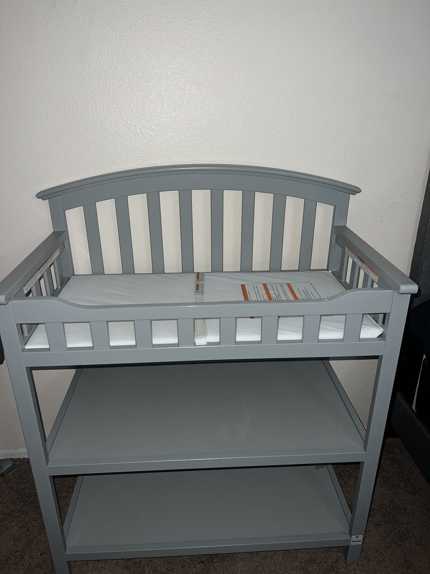 Baby Changing Table Infant Diaper Station Nursery Organizer w/ Pad
