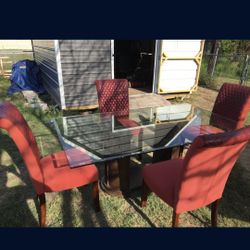 Glass Dinner Table 