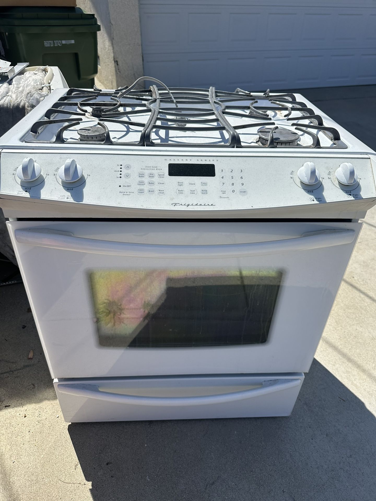 Frigidaire stove