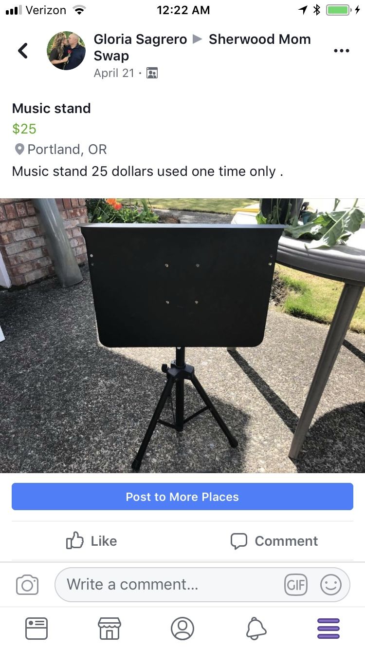 Music stand