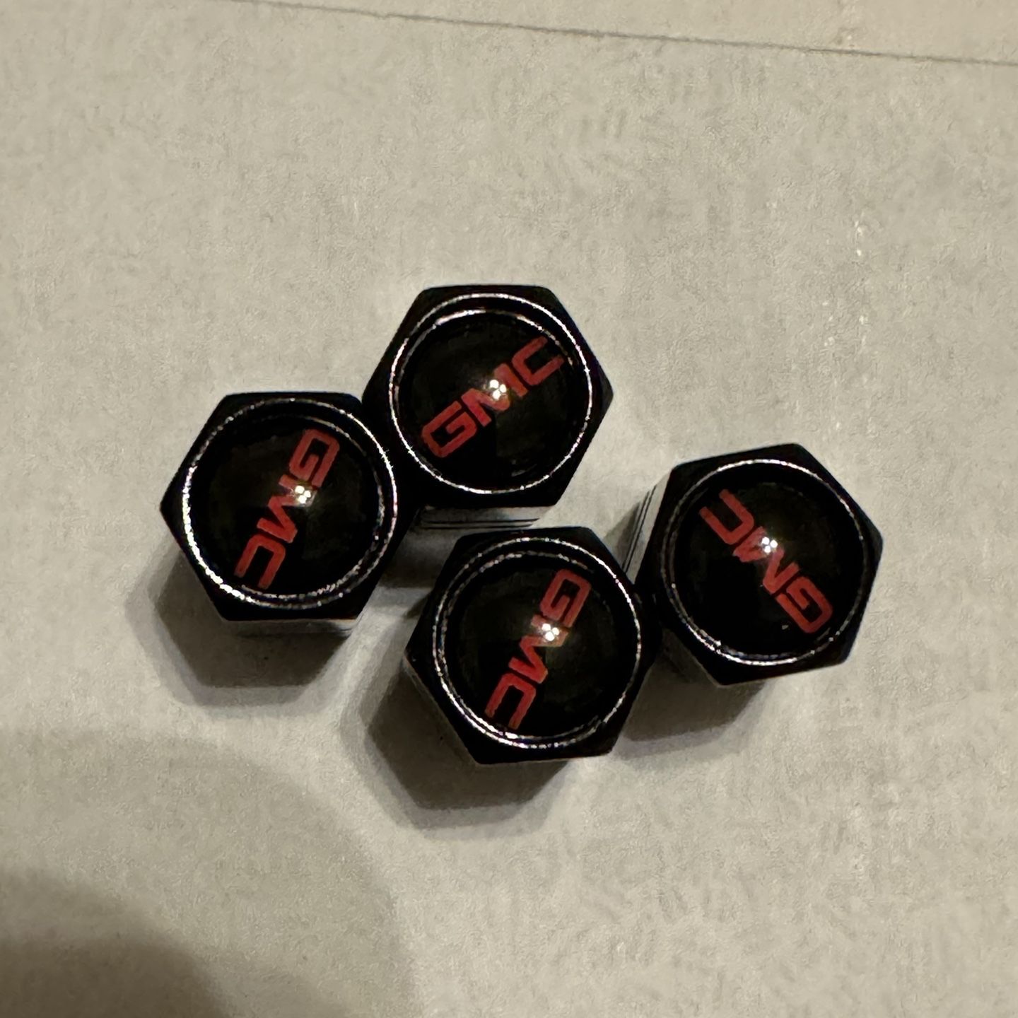 *BRAND NEW* GMC TIRE VALVE CAPS 