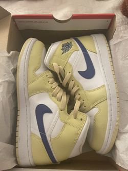 Jordan 1 Mids 7.5 Women’s 