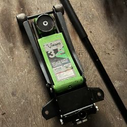 Viking 3.5 Floor Jack