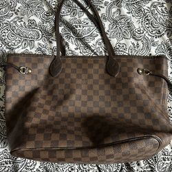 Authentic Louis Vuitton Mm Ebene Bag $750