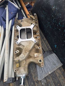 289 performer edelbrock will fit 302 ford