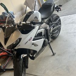 2025 Triump Daytons 660