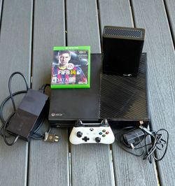 Xbox One Console Bundle with Controller, Gameand hard drive