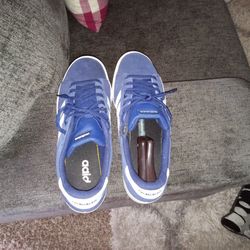 Used Adidas Slight Fabric Tear