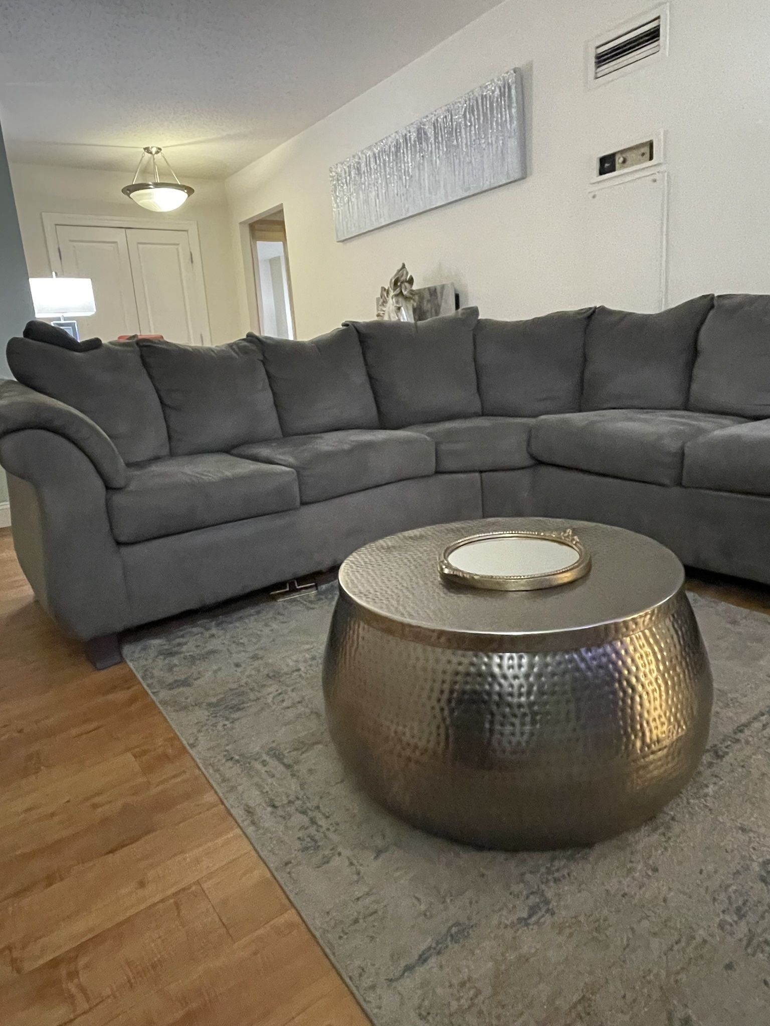 Beautiful Coffee Table With Storage