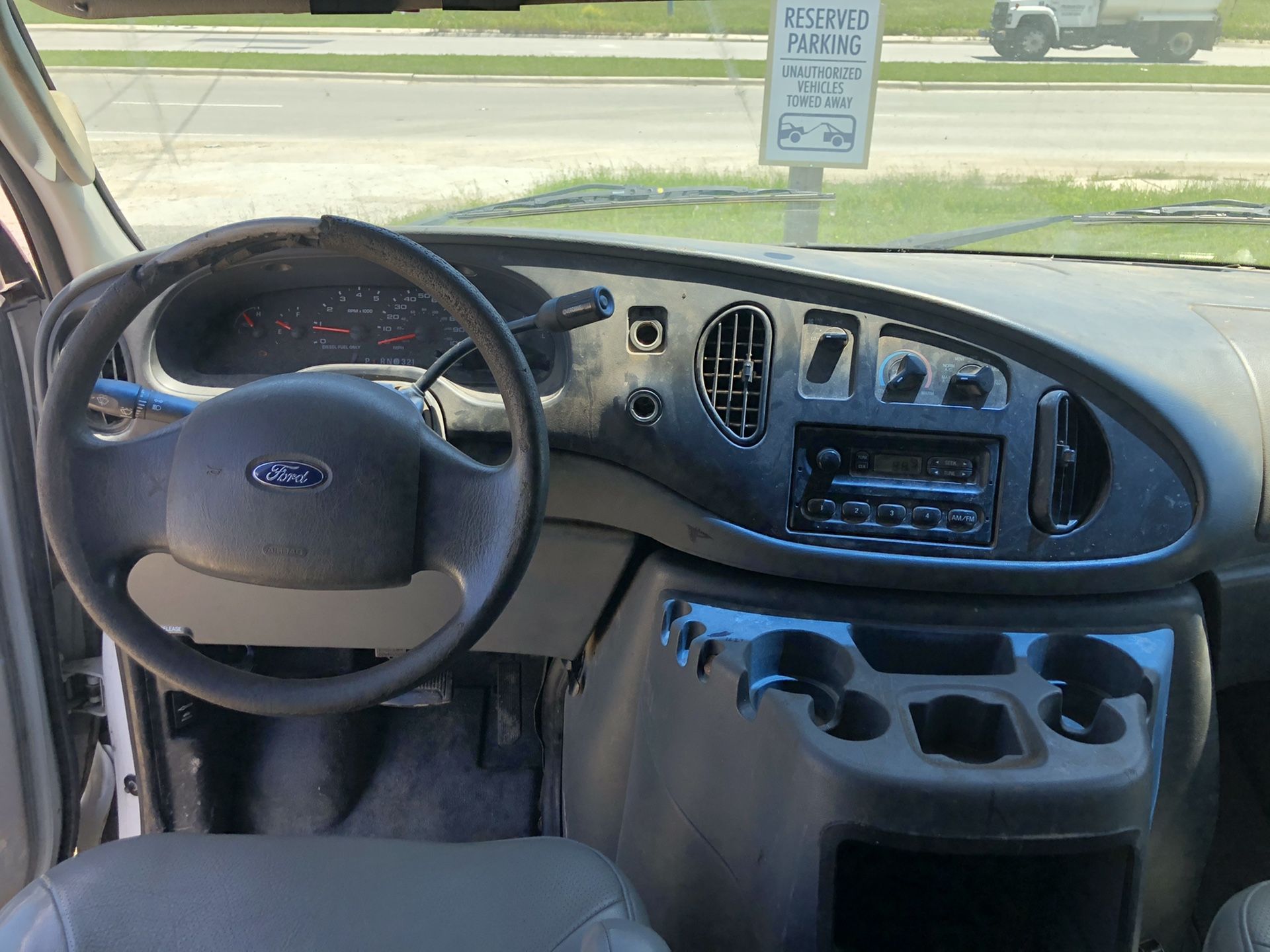 2005 Ford Econoline Cargo