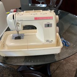Pacesetter, Sewing Machine By Brother