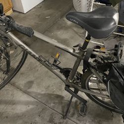 Giant 26” Hybrid Bike