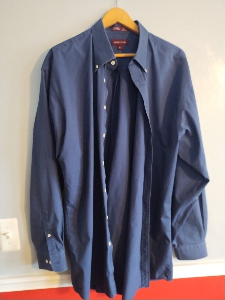 NORDSTROM Men's Button Down Shirt.... CHECK OUT MY PAGE FOR MORE ITEMS