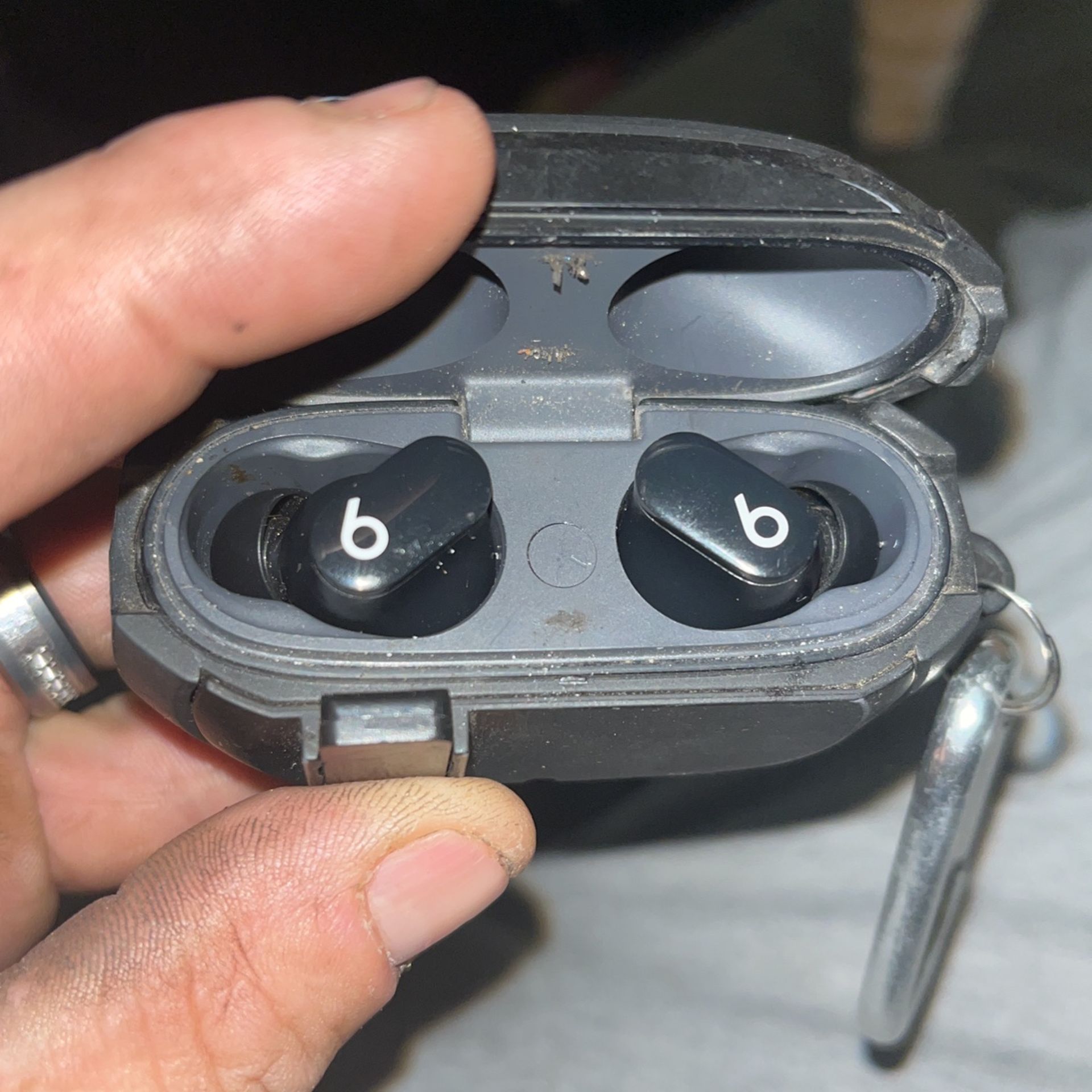 Beats Studio Buds