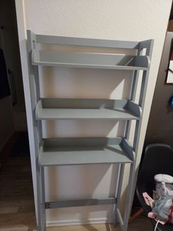 Bathroom shelf