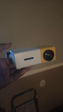 mini projector