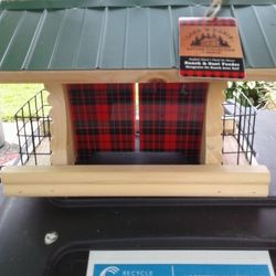 Lake & Cabin Bird And Suet Feeder...Nature Collection 