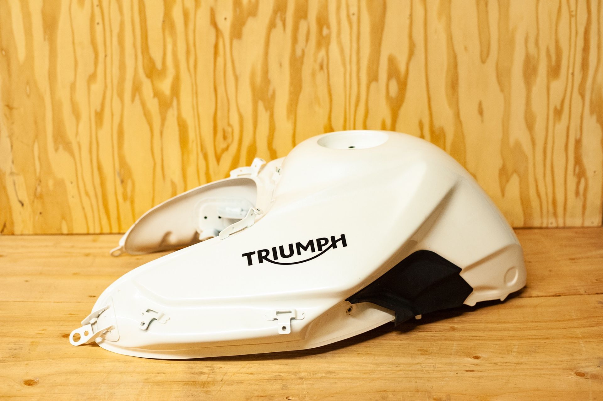 Triumph Tiger 800 Fuel Tank