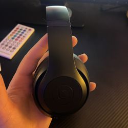 Beats Studio 3 headphones