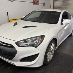 2013 Hyundai Genesis