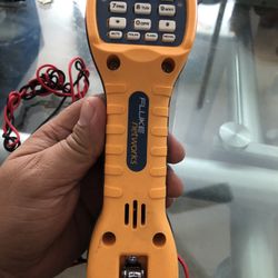 Fluke Networks TS30 Telephone Test Set with Angled Bed-of-Nails Clips