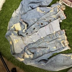 Light Wash Blue Frayed Ripped Jean Jacket 