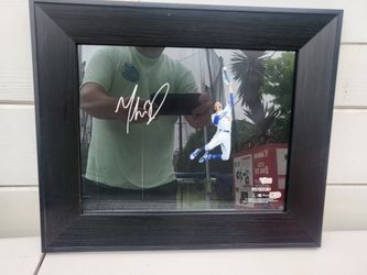 Mookie Betts Autograph Photo