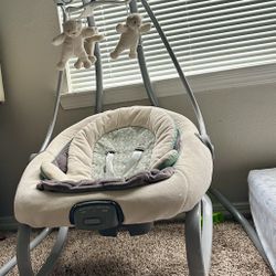 Graco Dual Connect Child Swing $75