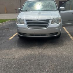 2009 Chrysler Town & Country