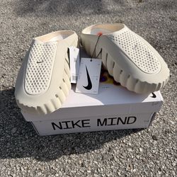 Nike Mind 001 Slide (Light Bone)