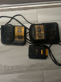 Dewalt battery with chargers