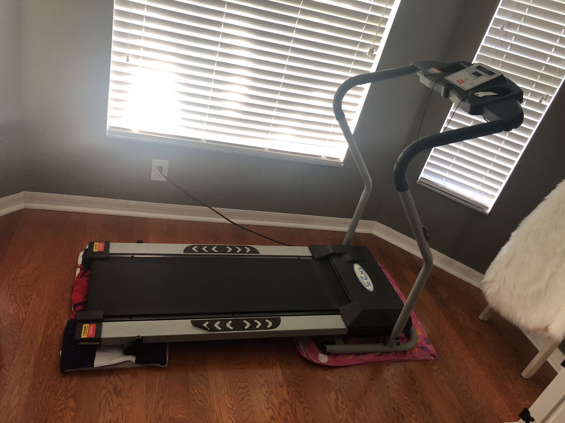 Treadmill (Sportcraft)