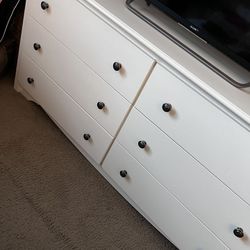 White Double Dresser for Bedroom, 6-Drawer