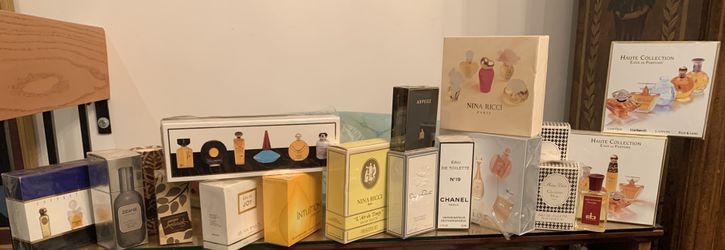 Perfumes, Eau de Toilettes, colognes & powders