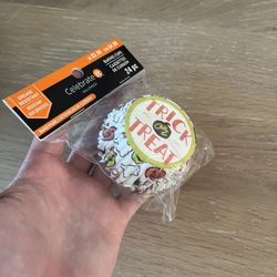 Halloween cupcake liners