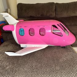 Barbie dream plane & L.O.L Surprise fashion Camper