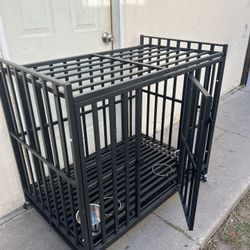 DOG CRATE HEAVY  DUTY SIZE 42
