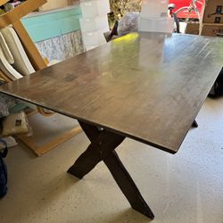 Amazing Hardwood Dining Table and Four Chairs set