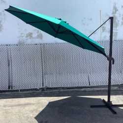 10 feet Cantilever Umbrella with 360-degree Rotation with Weights and Base